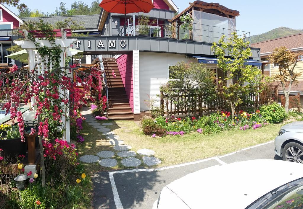 Gyeongju Tiamo Pension Buitenkant foto