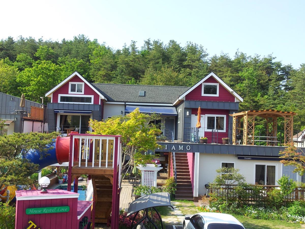 Gyeongju Tiamo Pension Buitenkant foto